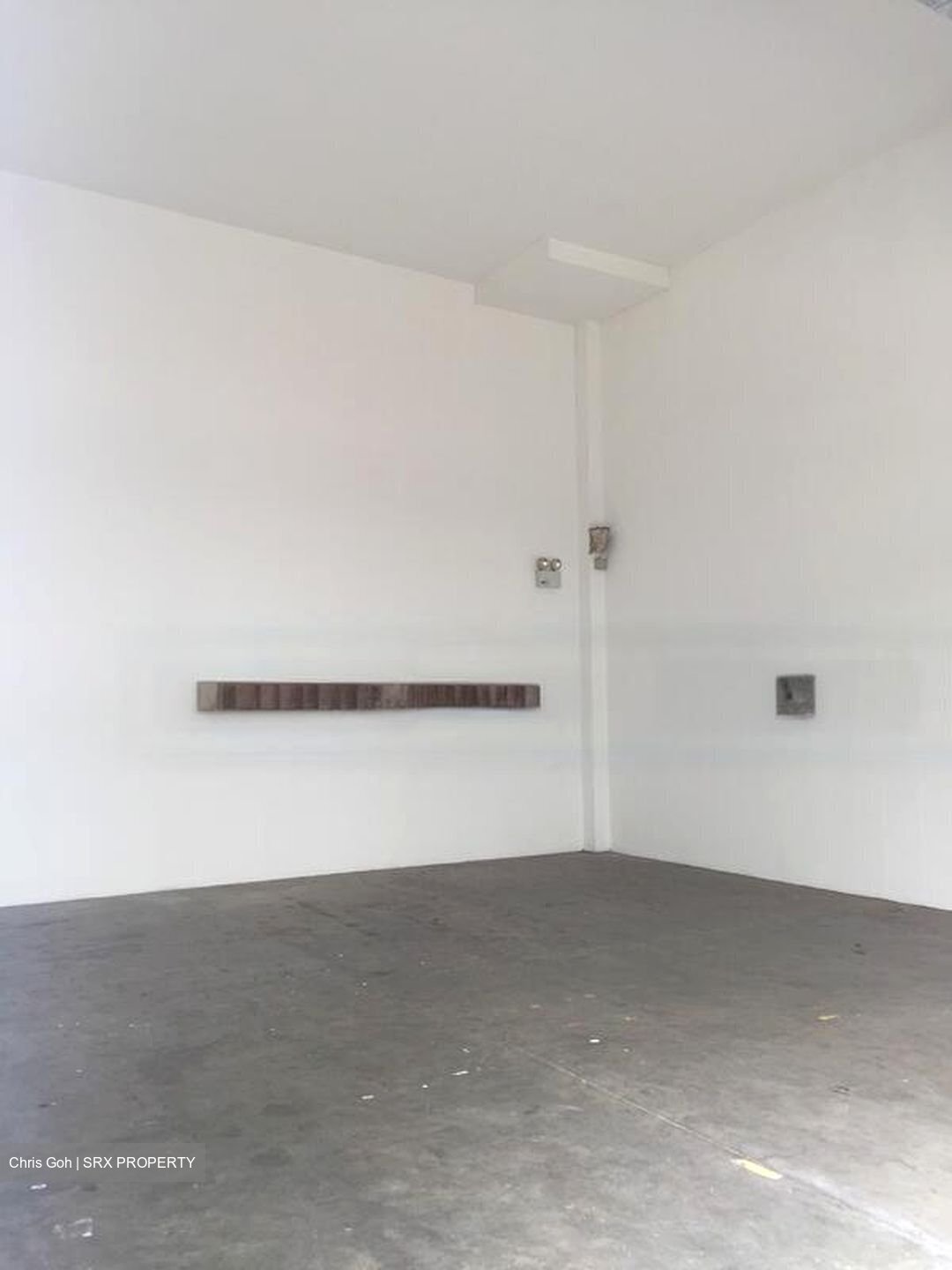Woodlands Industrial Park E5 (D27), Factory #456909101
